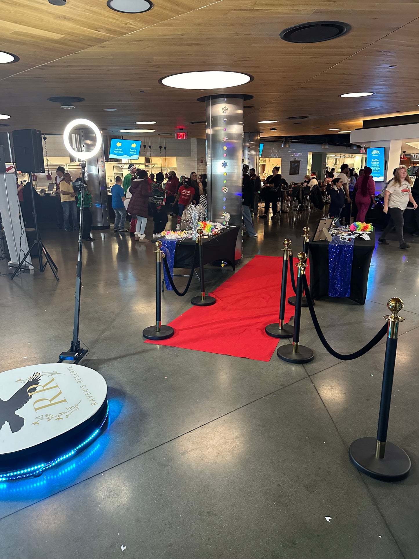 360 Photo Booth-2 hours of Service